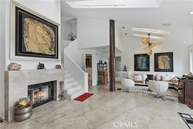 28527 Willow Road, Lake Arrowhead, CA 92352