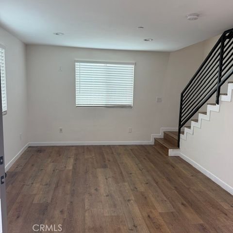 5867 Towne, Los Angeles, CA 90003