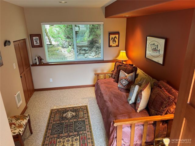 160 N Triton Head Drive, Lilliwaup, WA 98555