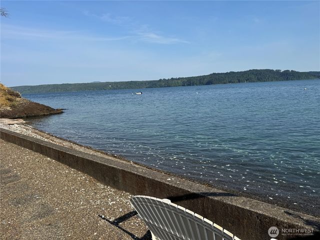 160 N Triton Head Drive, Lilliwaup, WA 98555