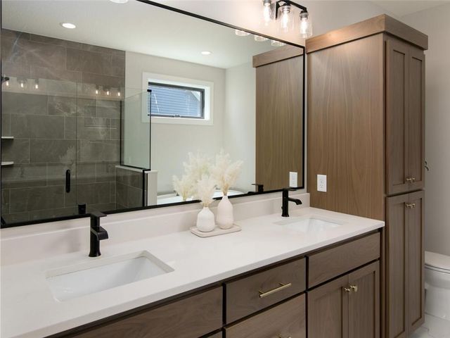 5296 176th Street W, Lakeville, MN 55044