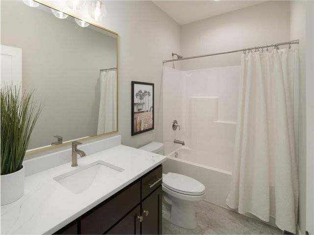 5296 176th Street W, Lakeville, MN 55044