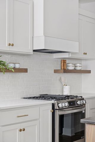 5296 176th Street W, Lakeville, MN 55044