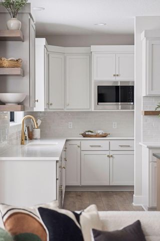 5296 176th Street W, Lakeville, MN 55044