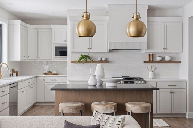 5296 176th Street W, Lakeville, MN 55044