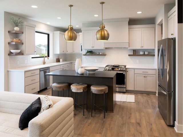 5296 176th Street W, Lakeville, MN 55044