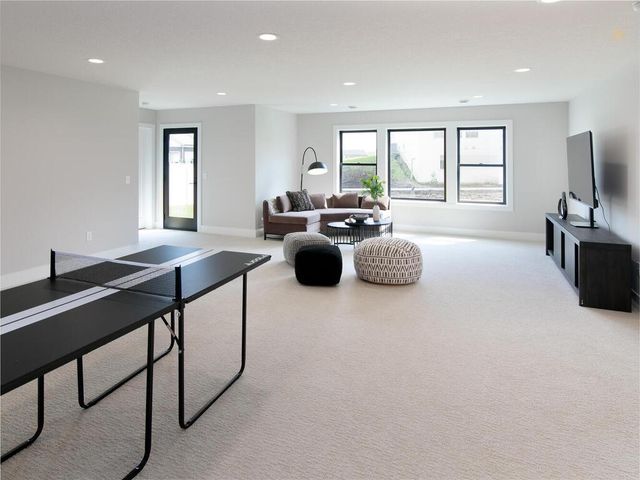 5296 176th Street W, Lakeville, MN 55044