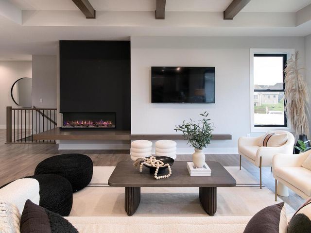 5296 176th Street W, Lakeville, MN 55044