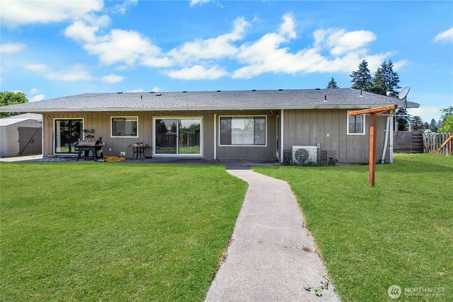 9018 Andes Court SE, Yelm, WA 98597