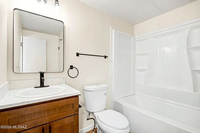 5422 W Circle Z Street, Tucson, AZ 85713