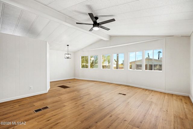 5422 W Circle Z Street, Tucson, AZ 85713