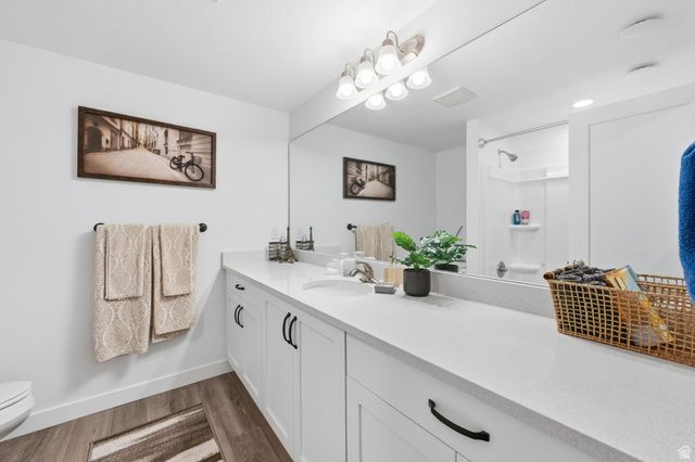 1974 W 775 N, Layton, UT 84041