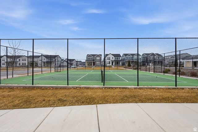 1974 W 775 N, Layton, UT 84041