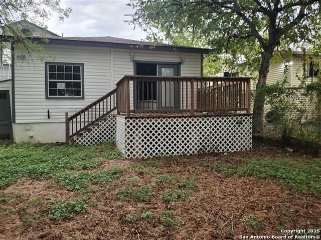 2118 Burnet, San Antonio, TX 78202