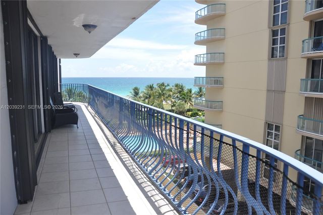 8877 Collins Avenue 507, Surfside, FL 33154