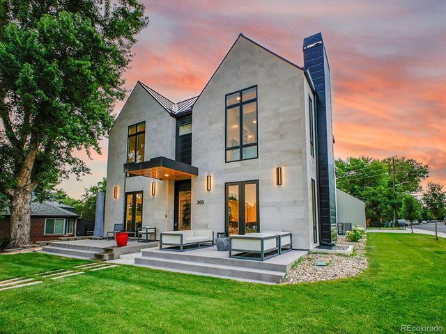 300 Oneida Street, Denver, CO 80220