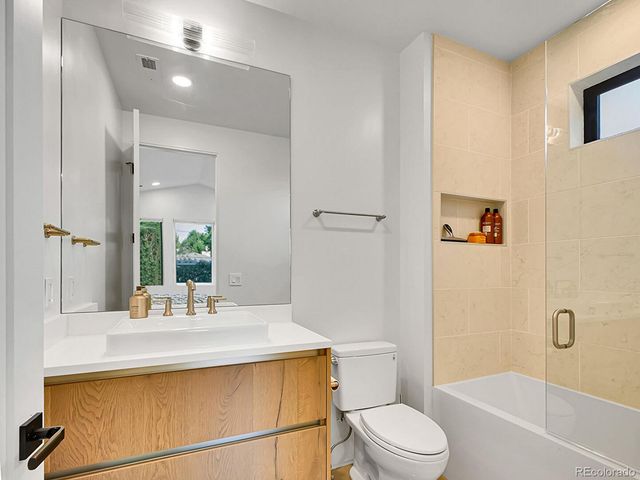 300 Oneida Street, Denver, CO 80220