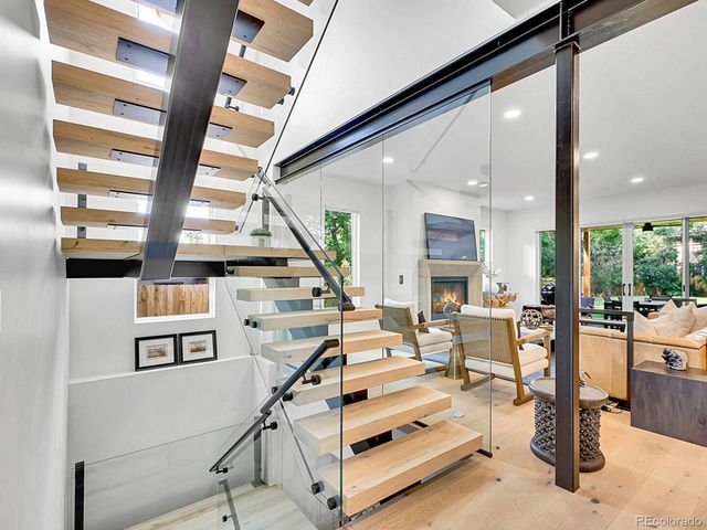 300 Oneida Street, Denver, CO 80220