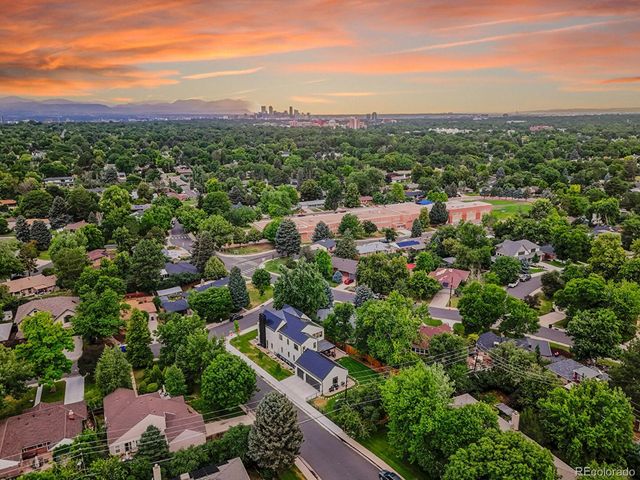 300 Oneida Street, Denver, CO 80220