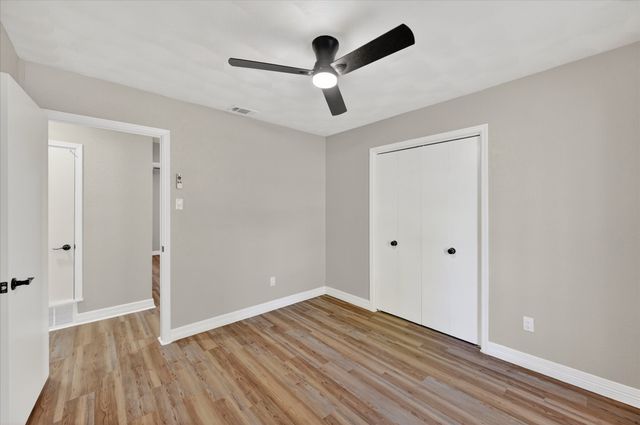 9510 Crestshire Drive, Dallas, TX 75227