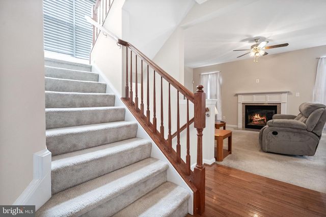 16438 REGATTA LN, Woodbridge, VA 22191