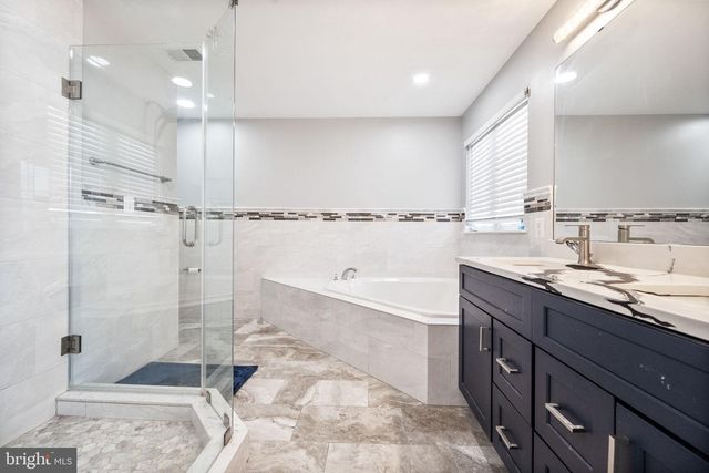 16438 REGATTA LN, Woodbridge, VA 22191