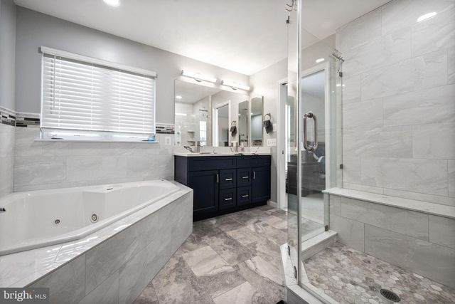 16438 REGATTA LN, Woodbridge, VA 22191