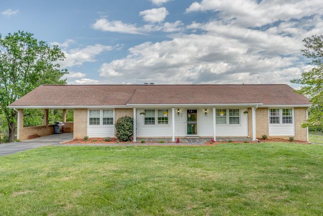 96 Westridge DR, Daleville, VA 24083