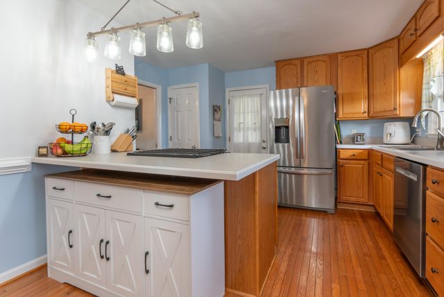 96 Westridge DR, Daleville, VA 24083