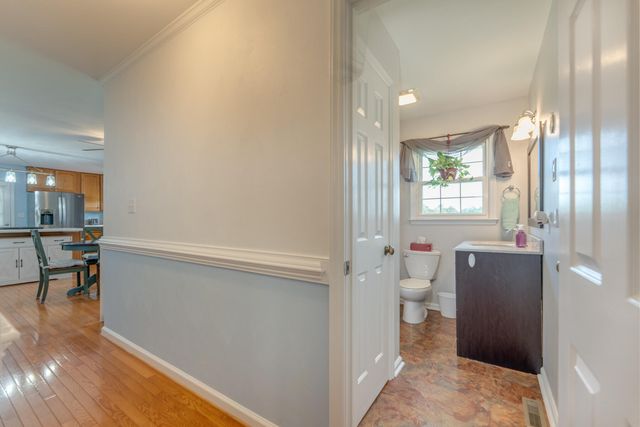 96 Westridge DR, Daleville, VA 24083
