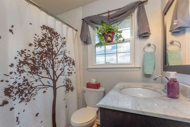 96 Westridge DR, Daleville, VA 24083