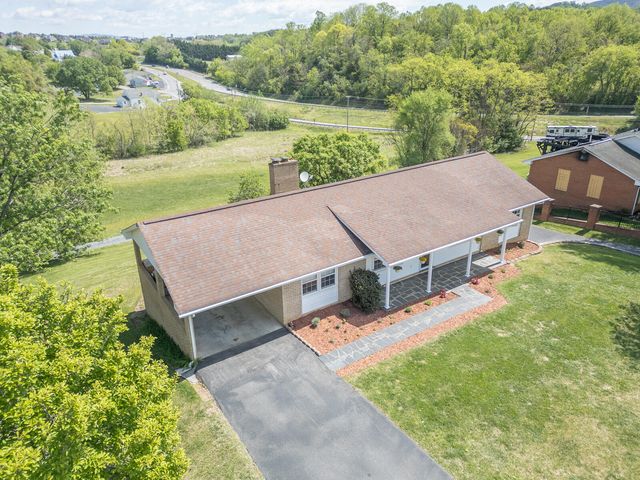 96 Westridge DR, Daleville, VA 24083