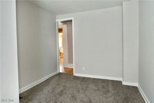 63 Linden Avenue, Niles, OH 44446