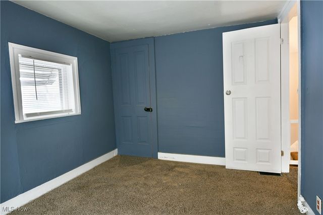 63 Linden Avenue, Niles, OH 44446