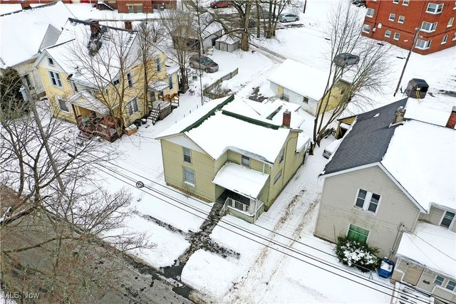 63 Linden Avenue, Niles, OH 44446