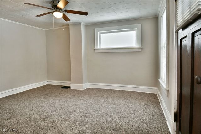 63 Linden Avenue, Niles, OH 44446