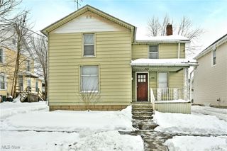 63 Linden Avenue, Niles, OH 44446
