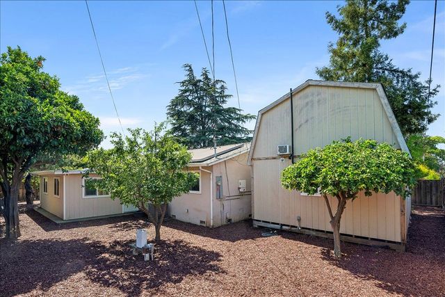 2130 Tampa Way, San Jose, CA 95122