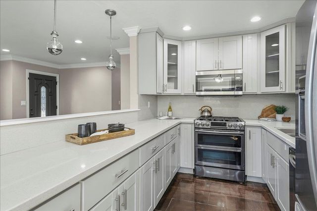 2130 Tampa Way, San Jose, CA 95122