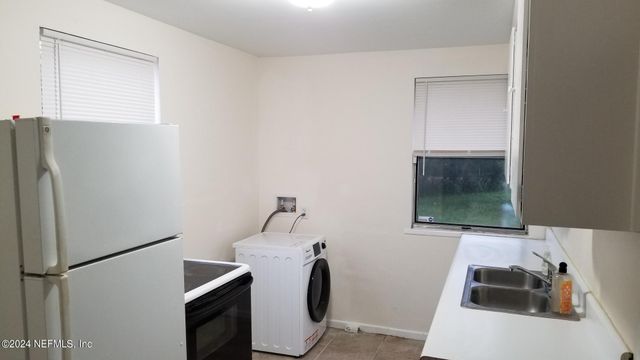 3049 HARBISON Street, Jacksonville, FL 32218