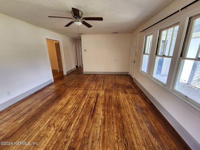 3049 HARBISON Street, Jacksonville, FL 32218