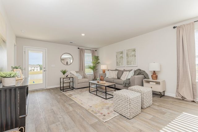 352 Glade Ct., Loris, SC 29569