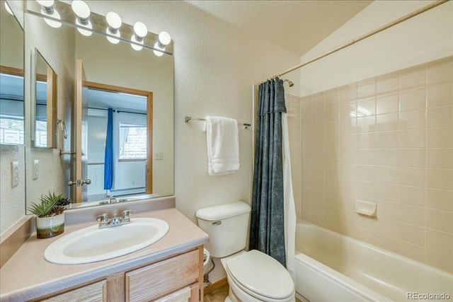 91399 Ryan Gulch Road B6, Silverthorne, CO 80498