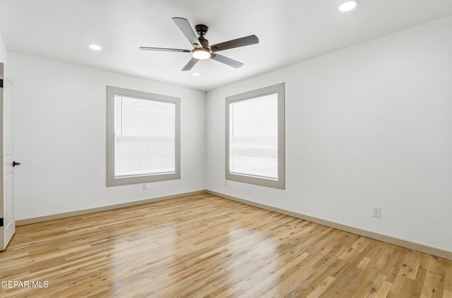 1605 N CAMPBELL Street, El Paso, TX 79902