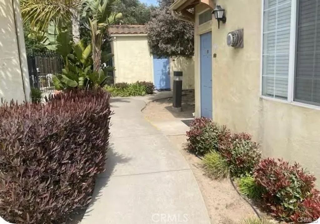 444 Pier Avenue 36, Oceano, CA 93445