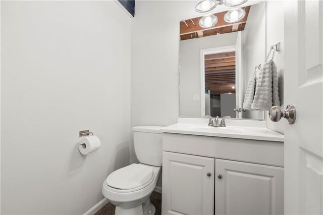 3008 S Granite Avenue, Blue Springs, MO 64015