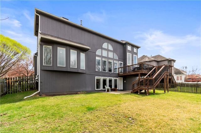 3008 S Granite Avenue, Blue Springs, MO 64015