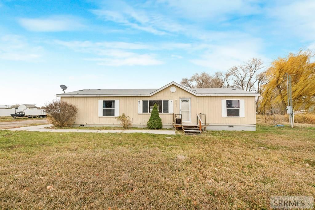 13474 N Yellowstone Hwy, Pocatello, ID 83202
