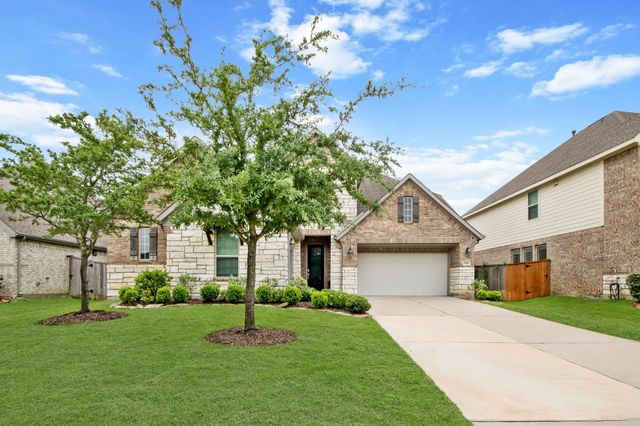 15415 Lancaster Falls Drive, Cypress, TX 77429