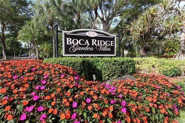 9240 Sabal Ridge Circle B, Boca Raton, FL 33434